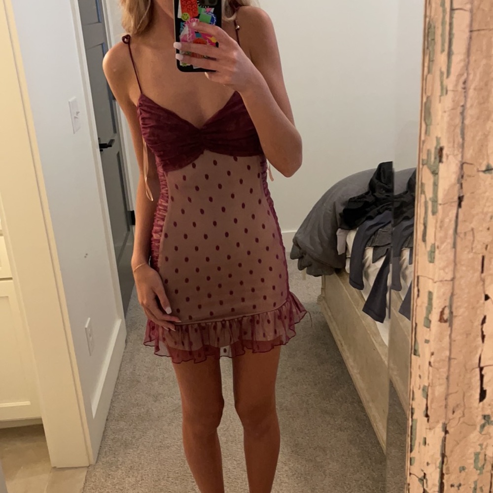 Selfie Leslie NWT